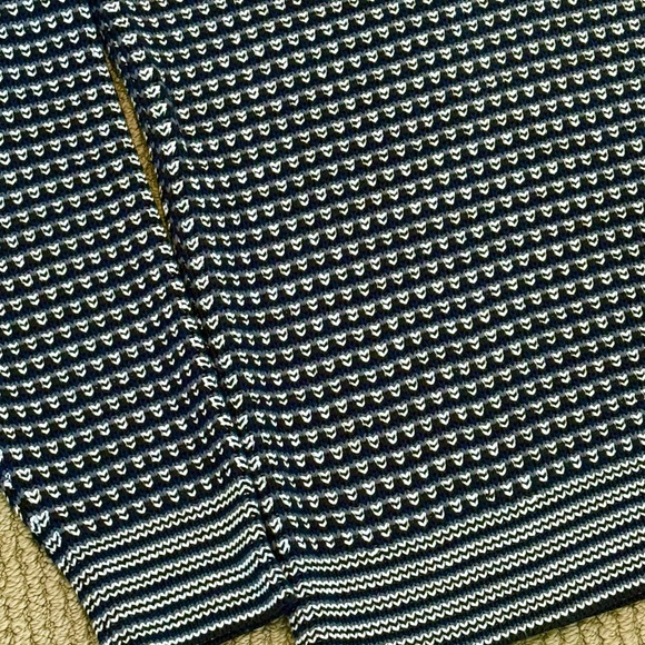 Theory cable knit sweater XL. Navy, gray, white. - Picture 3 of 4